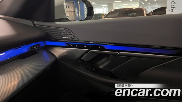 BMW 5 Series (G60) 530e xDrive M Sport 2025 — фото 22