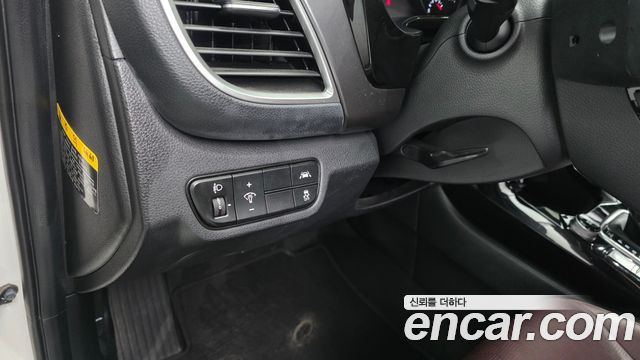 Kia Seltos Gasoline 1.6 Turbo 4WD Noblesse 2020 — фото 20