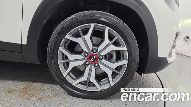 Kia Seltos Gasoline 1.6 Turbo 4WD Noblesse 2020 — фото 21