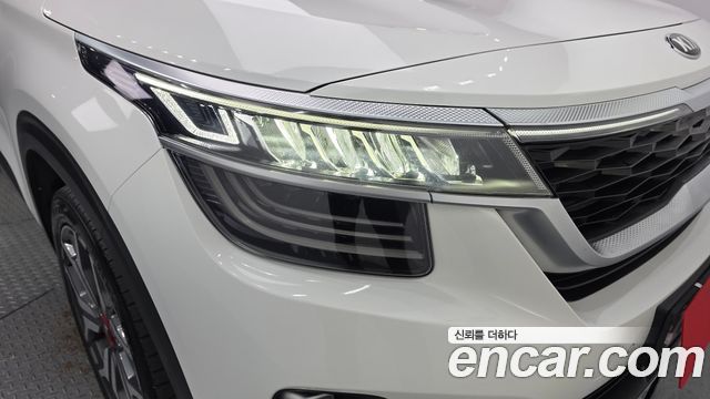 Kia Seltos Gasoline 1.6 Turbo 4WD Noblesse 2020 — фото 22