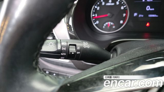 Kia Seltos Gasoline 1.6 Turbo 4WD Noblesse 2020 — фото 28