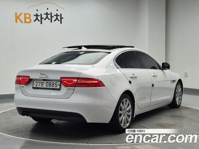 Jaguar XE 20d Prestige 2016 — фото 3