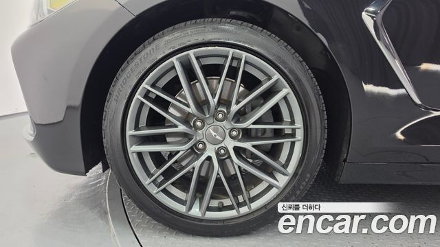 Genesis G70 2.0T AWD Supreme 2018 — фото 5