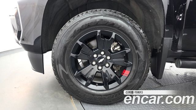 Chevrolet Real New Colorado 3.6 Z71-X Midnight 4WD 2021 — фото 5