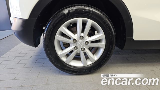 KG Mobility (SsangYong) Tivoli VX 2WD 2017 — фото 5