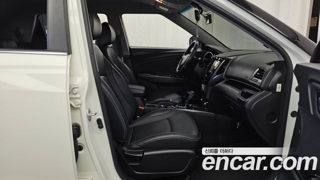 KG Mobility (SsangYong) Tivoli VX 2WD 2017 — фото 11