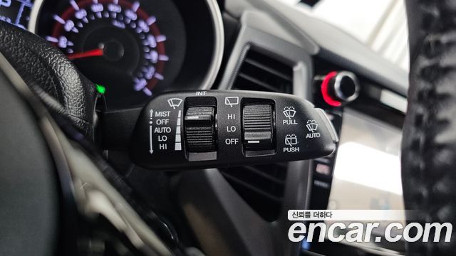 KG Mobility (SsangYong) Tivoli VX 2WD 2017 — фото 19