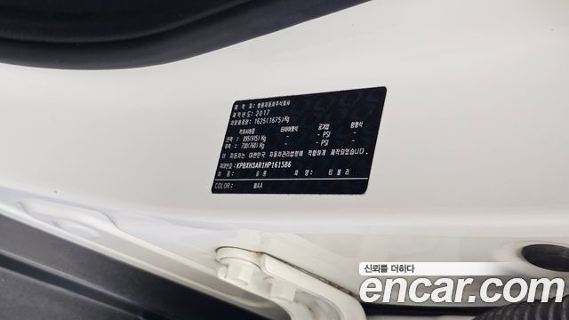 KG Mobility (SsangYong) Tivoli VX 2WD 2017 — фото 30