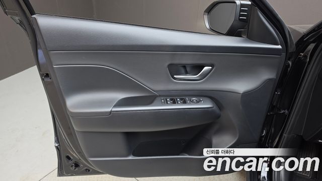 Hyundai Kona (SX2) Gasoline 1.6 Turbo 2WD Premium 2023 — фото 24