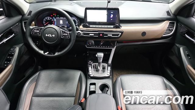 Kia Seltos Gasoline 1.6 Turbo 2WD Signature 2022 — фото 7