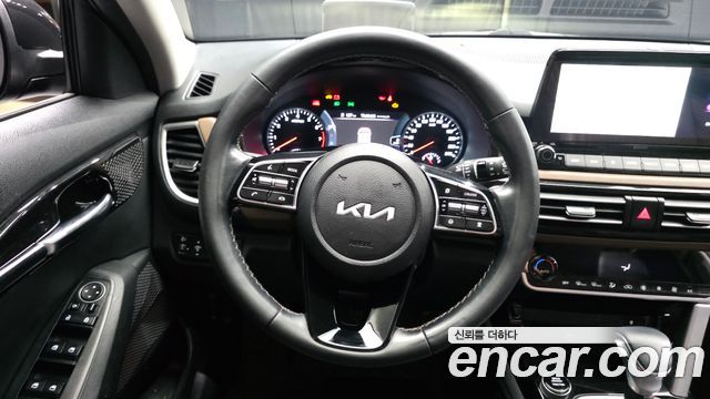 Kia Seltos Gasoline 1.6 Turbo 2WD Signature 2022 — фото 13