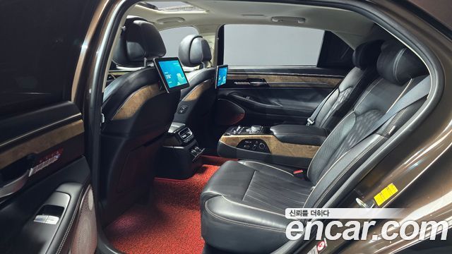 Genesis G90 3.8 AWD Prestige 2019 — фото 16