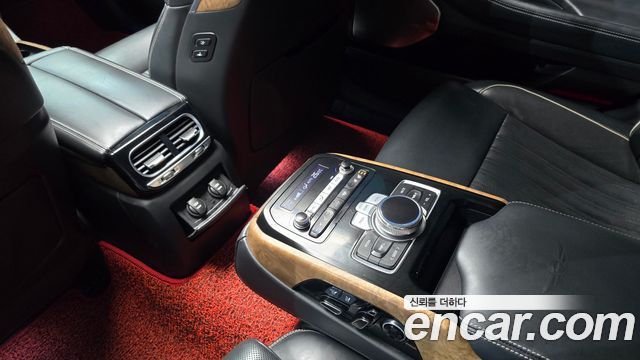 Genesis G90 3.8 AWD Prestige 2019 — фото 24