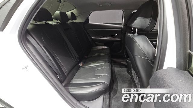 Hyundai Avante (CN7) 1.6 Inspiration 2023 — фото 11