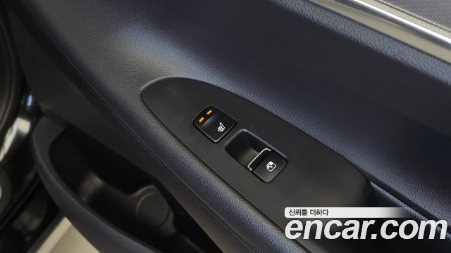 Hyundai Grandeur (IG) 2.5 Premium 2023 — фото 23