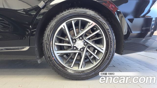Hyundai Grandeur (IG) 2.5 Premium 2023 — фото 27