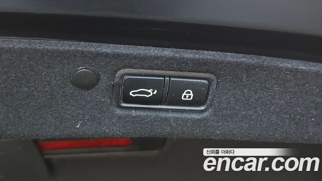 Hyundai Grandeur (IG) 2.5 Premium 2023 — фото 32