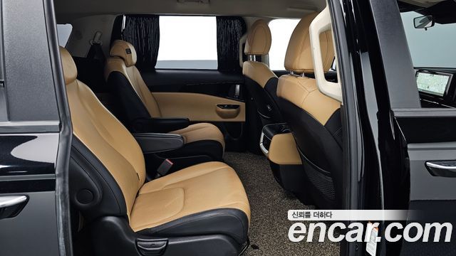 Kia Carnival (IV) Diesel 9-Seater Prestige 2023 — фото 12