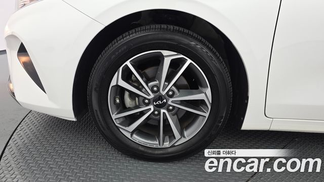 Kia K3 (II) 1.6 Prestige 2022 — фото 5