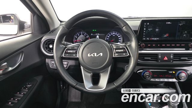 Kia K3 (II) 1.6 Prestige 2022 — фото 17