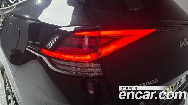 Kia Sportage (V) LPG 2.0 2WD Signature 2023 — фото 23