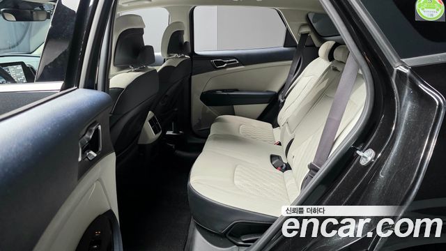 Kia Sportage (V) LPG 2.0 2WD Signature 2023 — фото 26