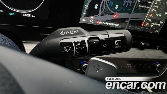 Kia Sportage (V) LPG 2.0 2WD Signature 2023 — фото 28