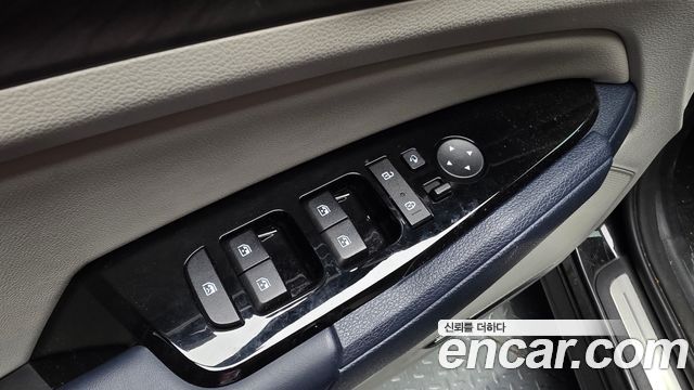Kia Sportage (V) LPG 2.0 2WD Signature 2023 — фото 29