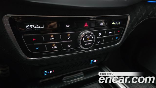 KG Mobility (SsangYong) Rexton Diesel 2.2 2WD Prestige 2022 — фото 16