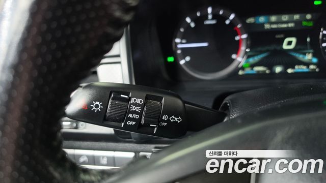 KG Mobility (SsangYong) Rexton Sports Khan Diesel 2.2 4WD Dynamic Edition (5-Link) 2021 — фото 17