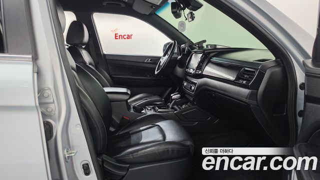 KG Mobility (SsangYong) Rexton Sports Khan Diesel 2.2 4WD Dynamic Edition (5-Link) 2021 — фото 26