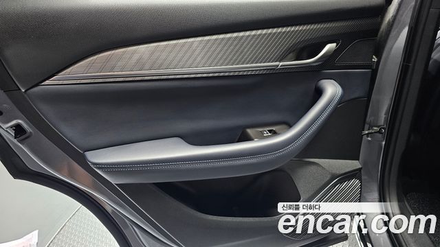 Renault Korea Grand Koleos 1.5 E-TECH Iconic 2WD 2025 — фото 25