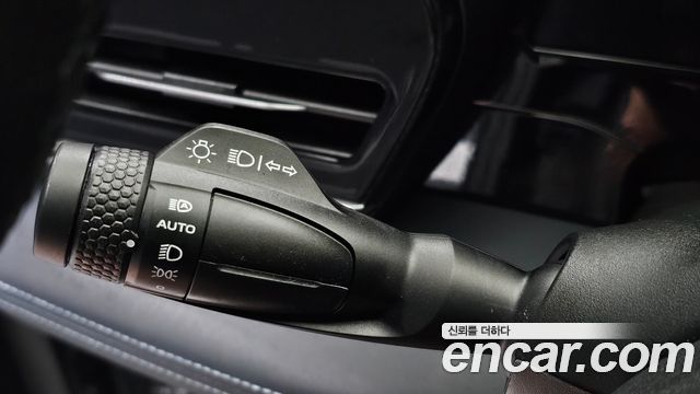 Renault Korea Grand Koleos 1.5 E-TECH Iconic 2WD 2025 — фото 33