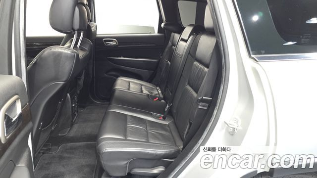 Jeep Grand Cherokee 3.0 Diesel Laredo WK2 2012 — фото 11
