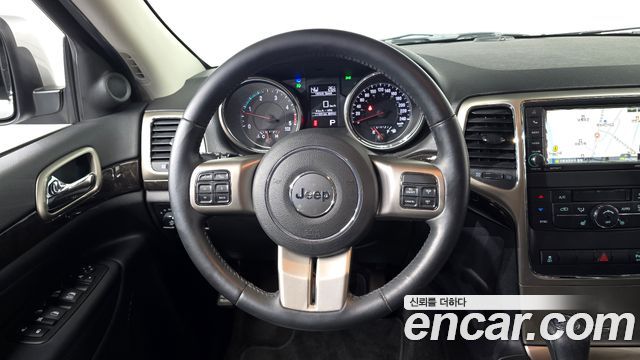 Jeep Grand Cherokee 3.0 Diesel Laredo WK2 2012 — фото 13
