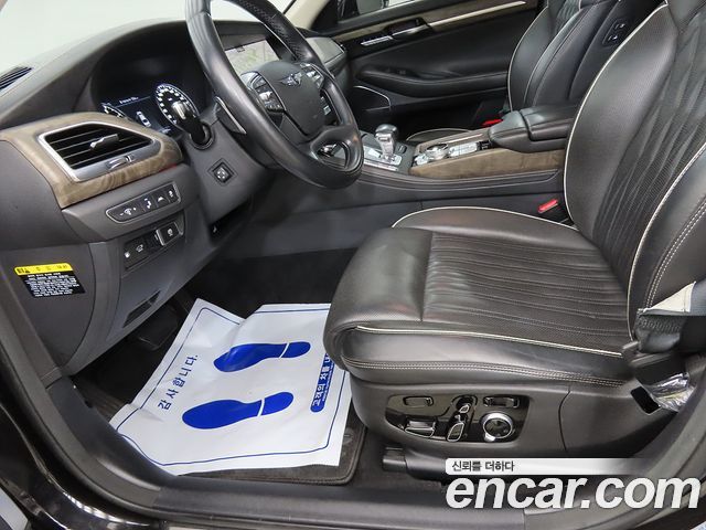 Genesis G90 3.3 T AWD Premium Luxury 2019 — фото 8