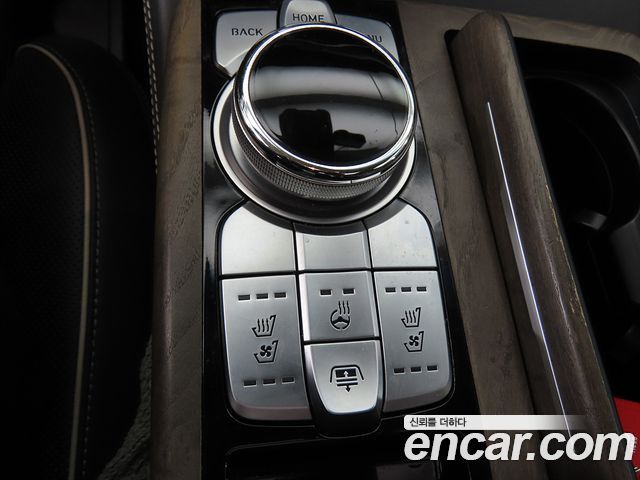 Genesis G90 3.3 T AWD Premium Luxury 2019 — фото 20