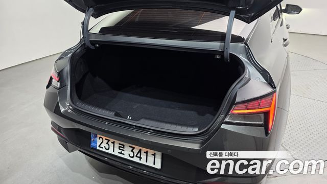 Hyundai Avante (CN7) 1.6 Inspiration 2023 — фото 32