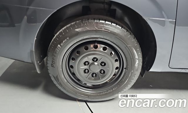 Hyundai Staria Cargo 3-Seater Smart 2025 — фото 5