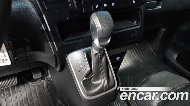 Hyundai Staria Cargo 3-Seater Smart 2025 — фото 9