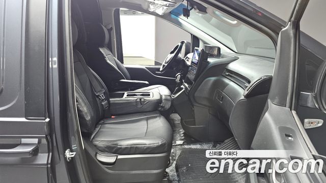 Hyundai Staria Cargo 3-Seater Smart 2025 — фото 10