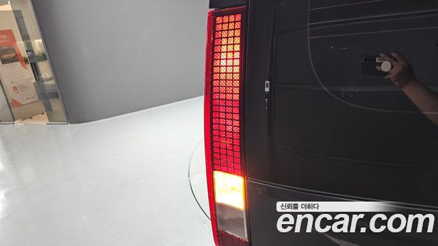 Hyundai Staria Cargo 3-Seater Smart 2025 — фото 23