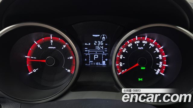 KG Mobility (SsangYong) Tivoli Diesel VX 2WD 2016 — фото 8