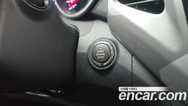 KG Mobility (SsangYong) Tivoli Diesel VX 2WD 2016 — фото 17
