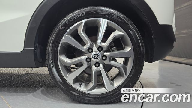 KG Mobility (SsangYong) Tivoli Diesel VX 2WD 2016 — фото 21