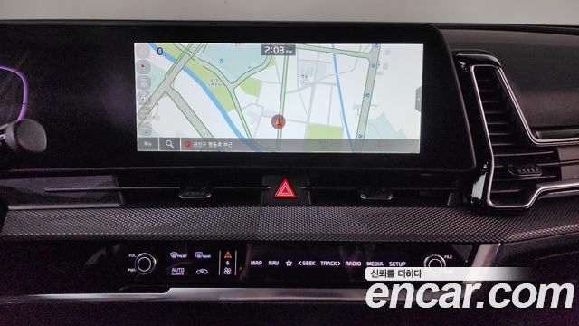 Kia Sportage (V) Gasoline 1.6 Turbo 4WD Prestige 2023 — фото 14