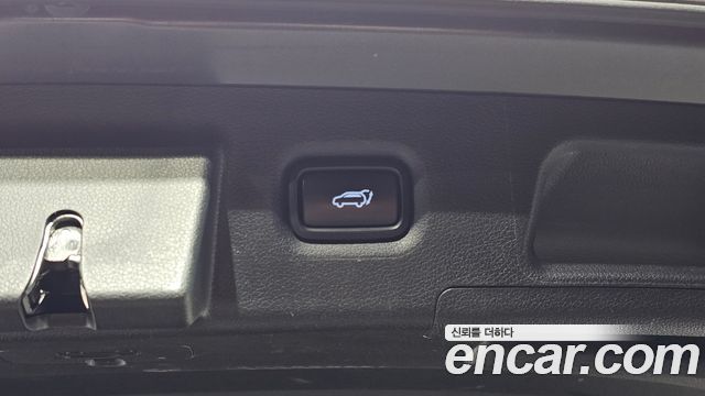 Hyundai Santa Fe Diesel 2.2 2WD Calligraphy 2021 — фото 35