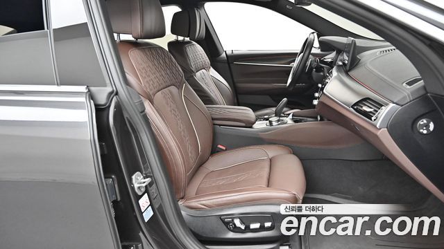 BMW 6 Series GT (G32) 620d M Sport 2023 — фото 10