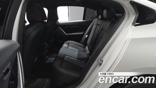 BMW 5 Series (G60) 520i M Sport 2025 — фото 11