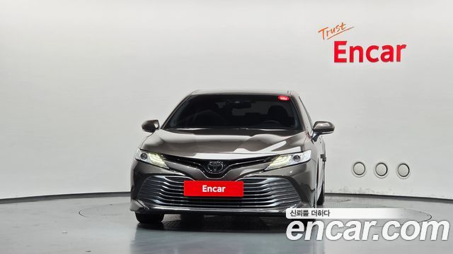 Toyota Camry (XV70) 2.5 2018 — фото 3